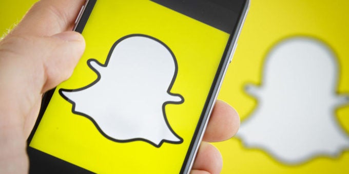Snapchat forecast to pull $3bn a year by 2019, to surpass Twitter, AOL and Yahoo
