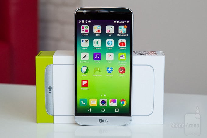 is a lg g5 equipped with gps maps free