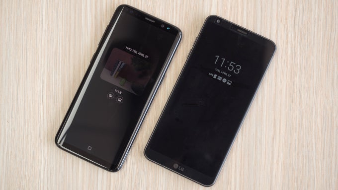 Always On display on the Samsung Galaxy S8 vs LG G6