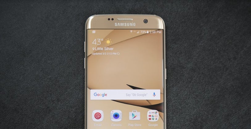 The unlocked Samsung Galaxy S7 edge can now be updated to Android Nougat