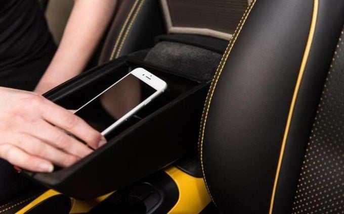 Nissan puts Signal Shield to reduce smartphone distraction at the wheel