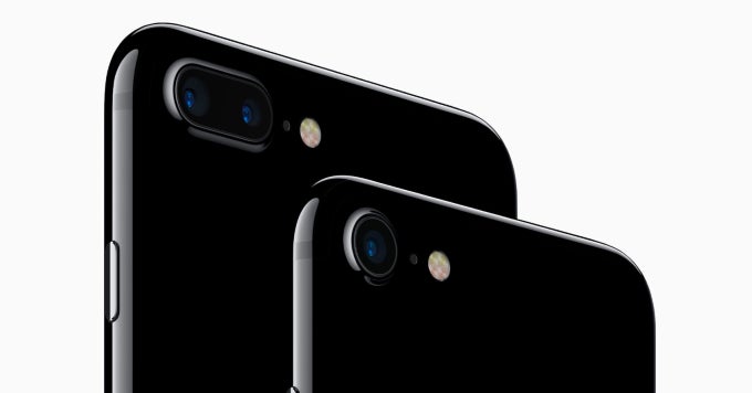 Don't buy the iPhone 7 – if you are an American in Turkey!