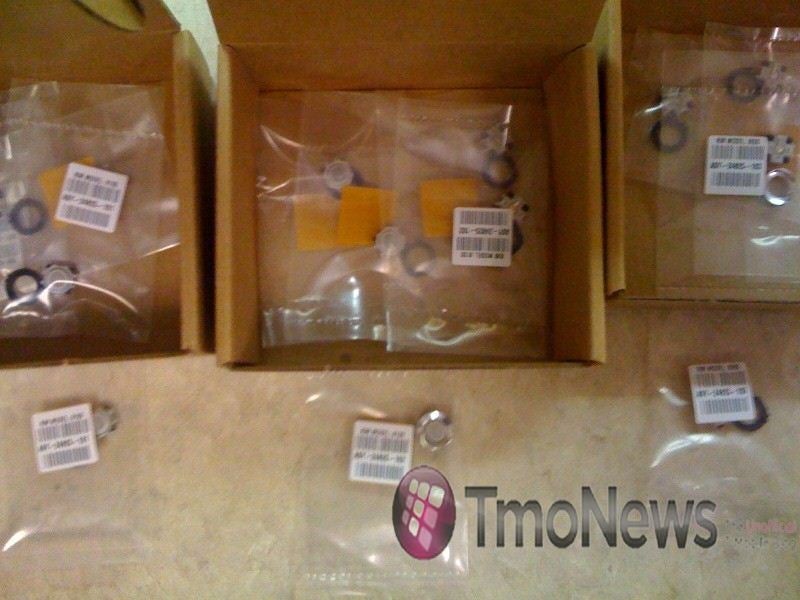 T-Mobile stores receiving trackballs for their replacement program