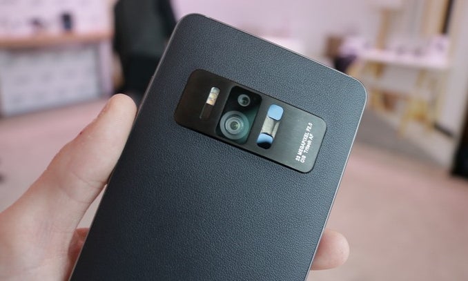 Asus ZenFone AR coming to Verizon this summer