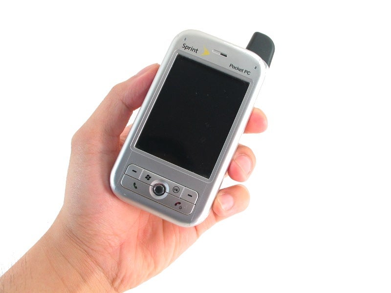 PhoneArena&#039;s Retro-Rewind: HTC Apache/Wizard