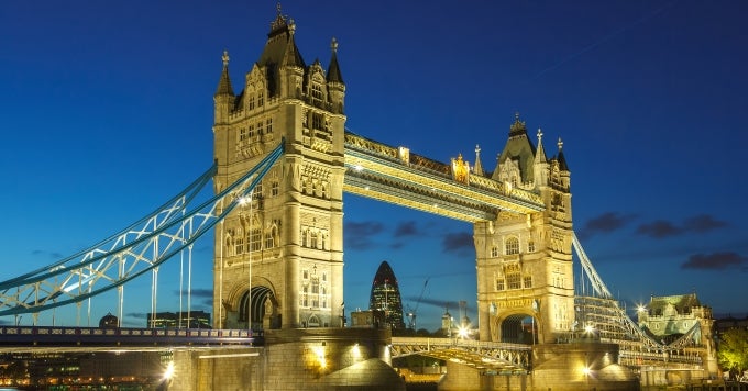 Calls and texts to the UK are free on AT&T, Sprint, Boost, and Virgin for a limited time following terror attack