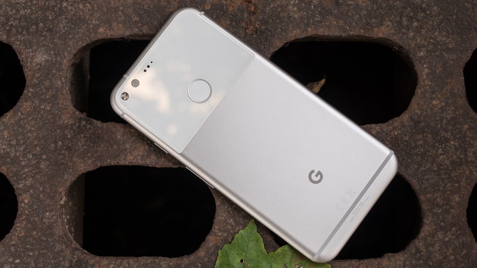 Google to cease Pixel and Pixel XL on-device tech support after October 2019