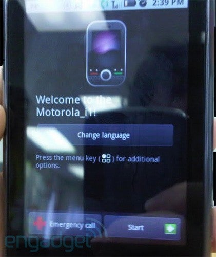 Motorola i1 to be equipped with a 5MP camera and an Opera Mini default browser?