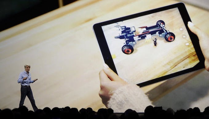 ARKit was introduced earlier this month at WWDC 2017, but we already have sneak-peeks of a bunch of AR features to look forward to in iOS 11. - 5 types of apps that ARKit will forever change for iOS users