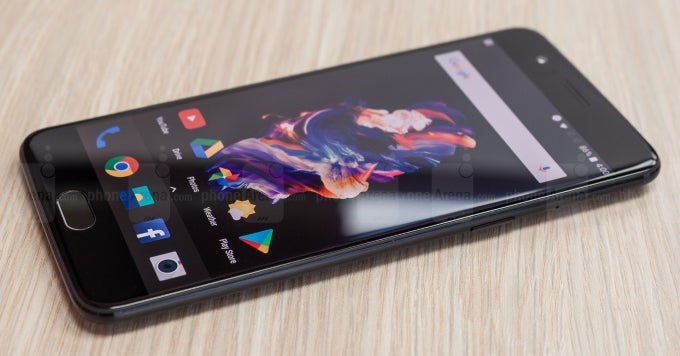 Plus one OnePlus 5 quirk: left and right audio channels get inverted in stereo recordings
