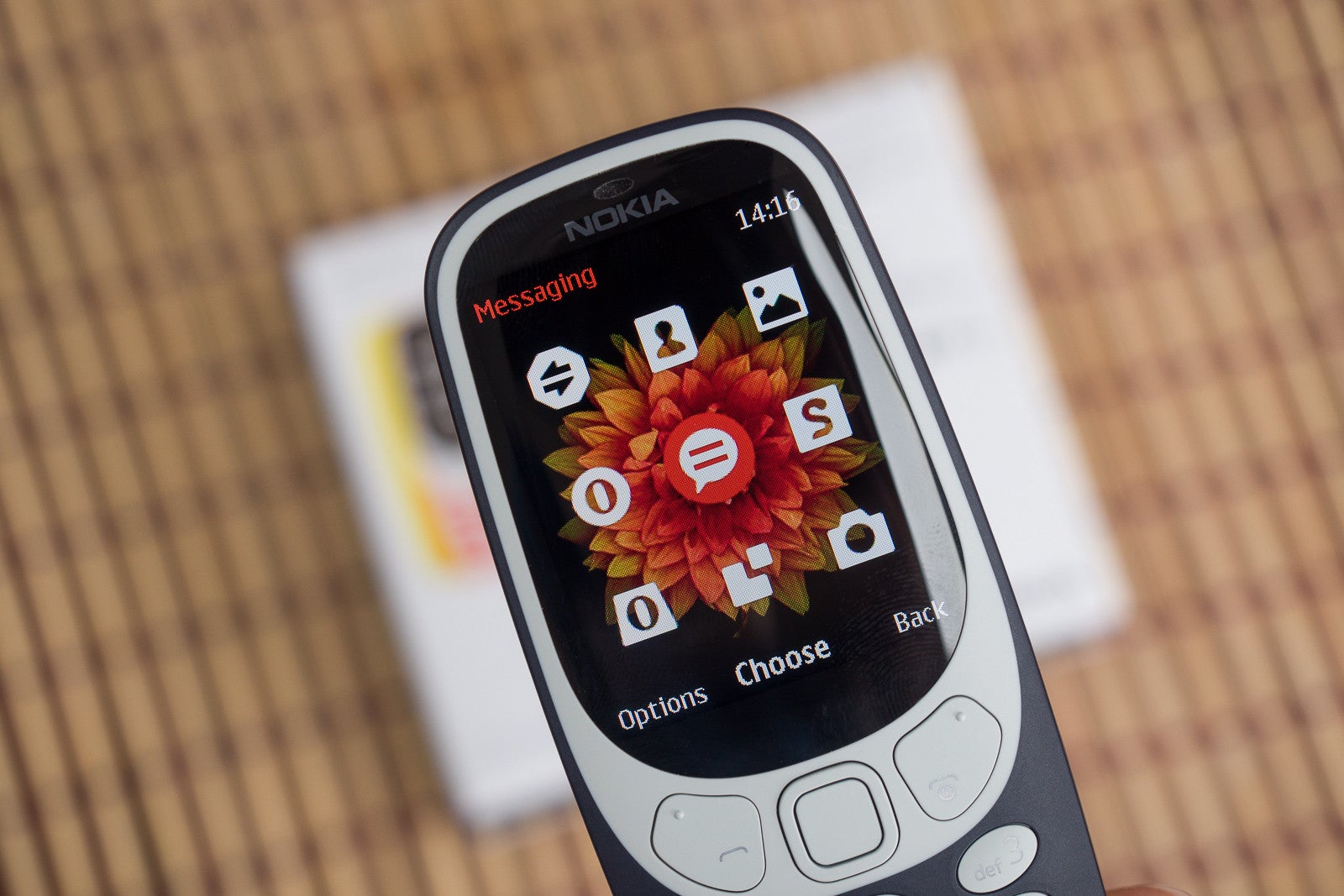 New Nokia 3310 retail box lets you see the phone in all its glory