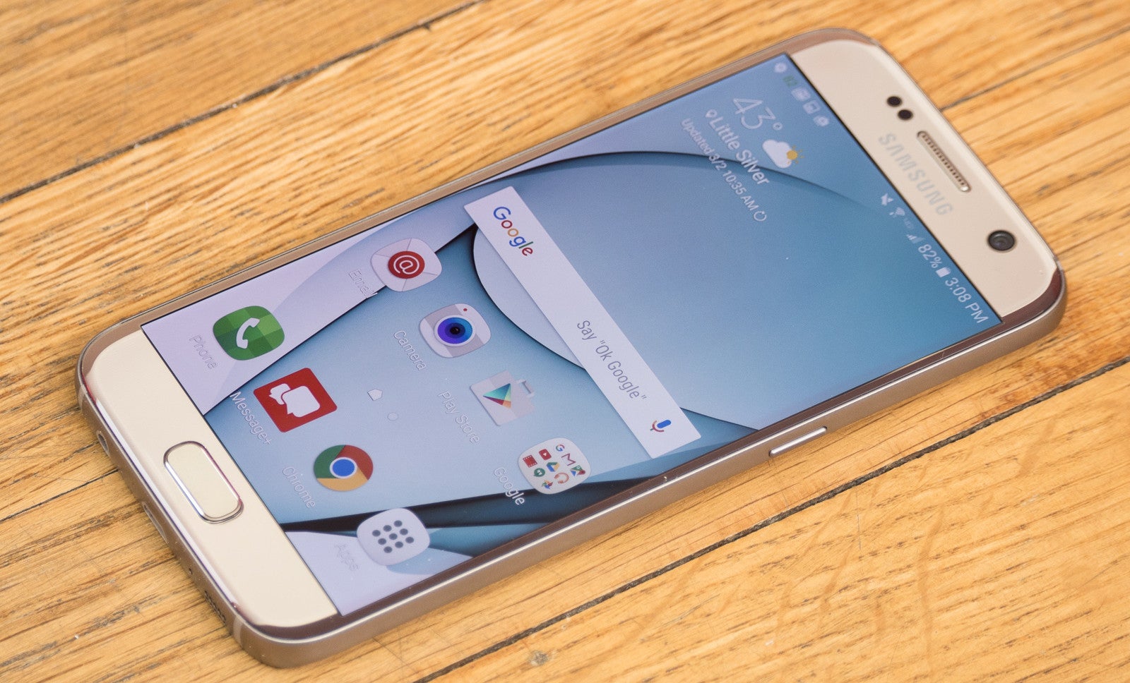 AT&T rolls out Galaxy S7 update that adds June security patch, Knox and Messaging fixes