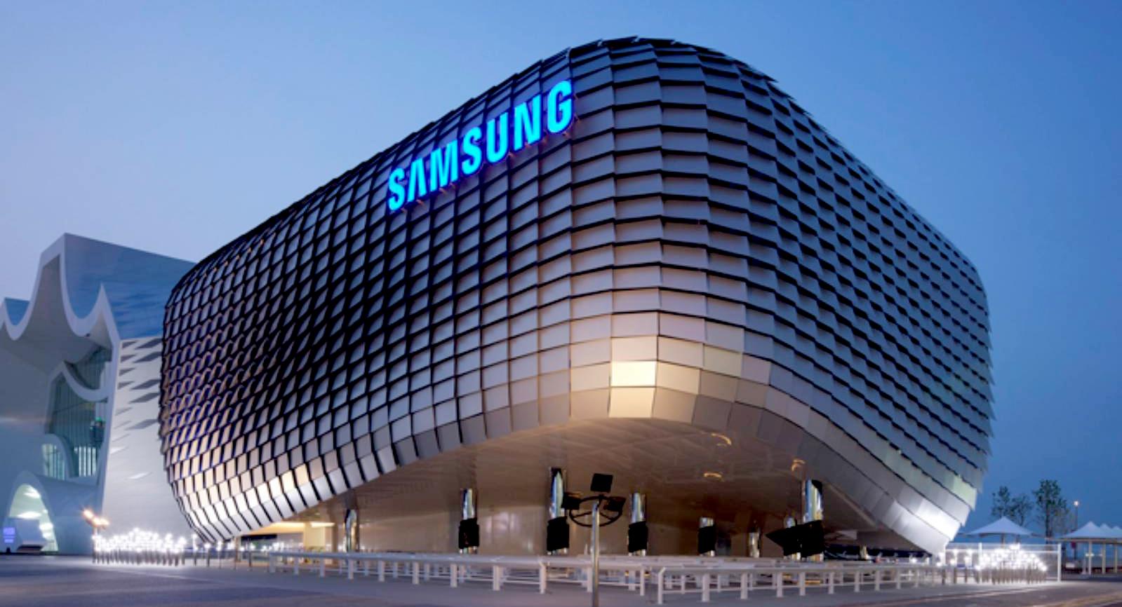 Samsung cautious of the future despite huge profits