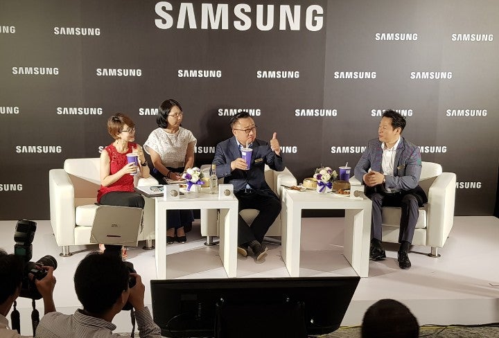 Samsung CEO says Galaxy Note 8 will be announced in late August, first wave arriving in September
