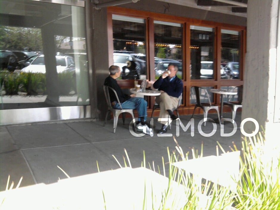 Apple & Google CEOs seen sitting together talking business