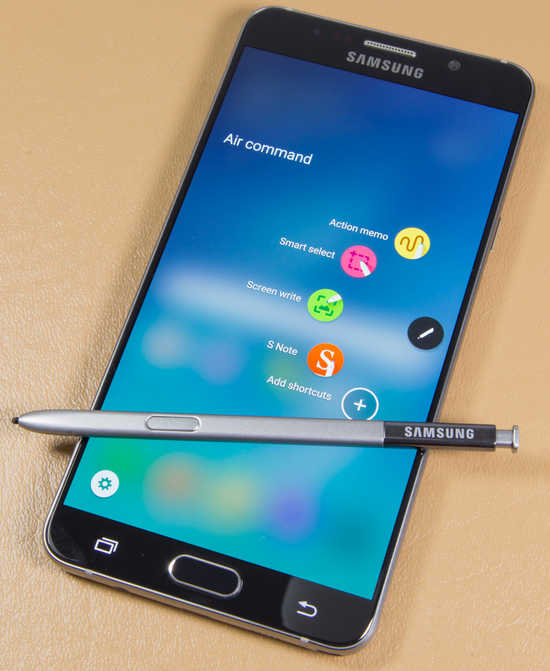 The T-Mobile Samsung Galaxy Note 5 has received the July 2017 security update - July 2017 security update starts rolling out to T-Mobile&#039;s Samsung Galaxy Note 5