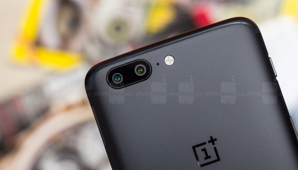 Wonder why the OnePlus 5 was rebooting when dialing 911? Here is the official explanation