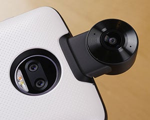 Moto Z2 Force & Moto 360 Camera: Unboxing Motorola's latest modular gear