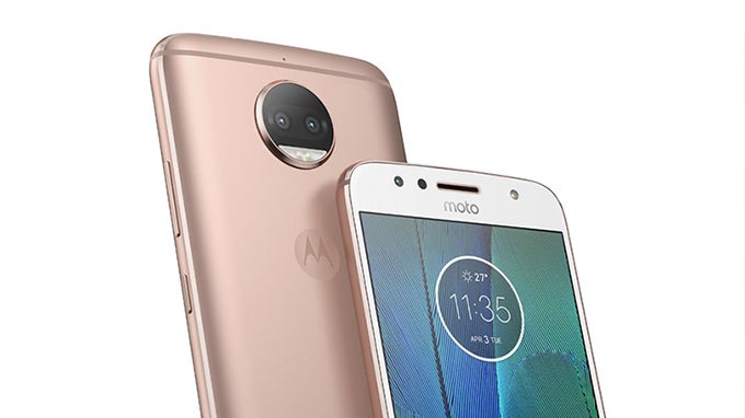 The Moto G5S Plus shows off its three color variants in leaked renders