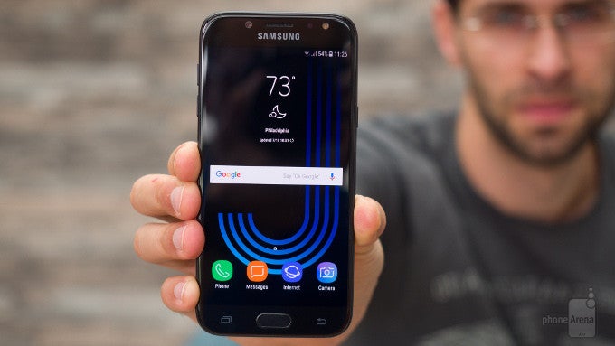 Dirty dozen: top 12 best dual SIM Android phones (Mid 2017)