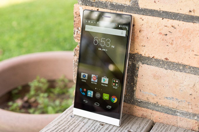 BLU smartphones are back on sale on Amazon “after a false alarm”