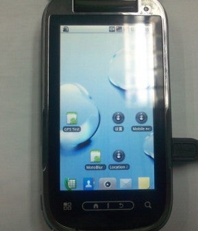 Android powered Motorola flip phone gets leaked?