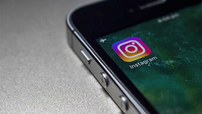 Instagram breach results in up to 6 million users' phones and email adresses being sold for 10 bucks a pop