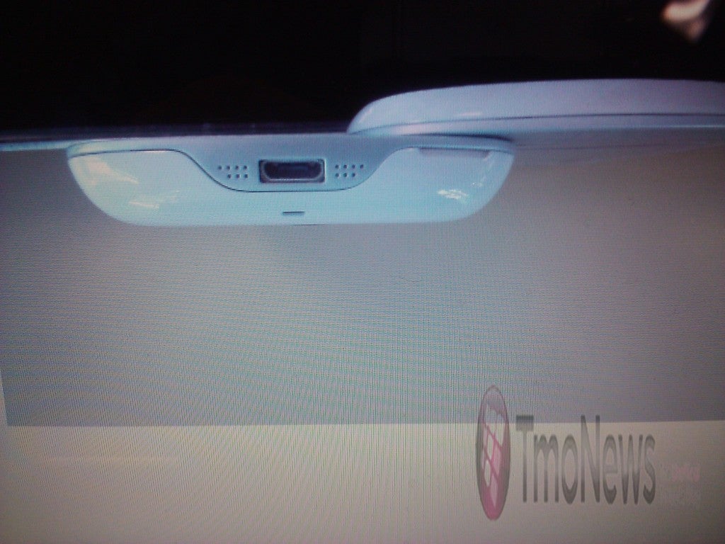 T-Mobile myTouch Slide gets caught sporting its white finish