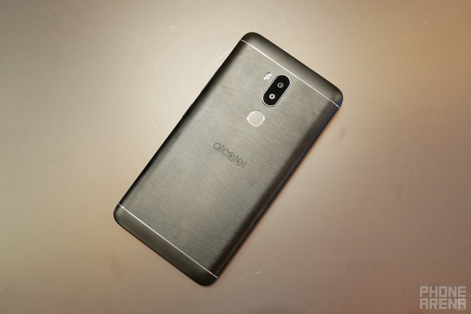 Alcatel A7 and A7 XL hands-on