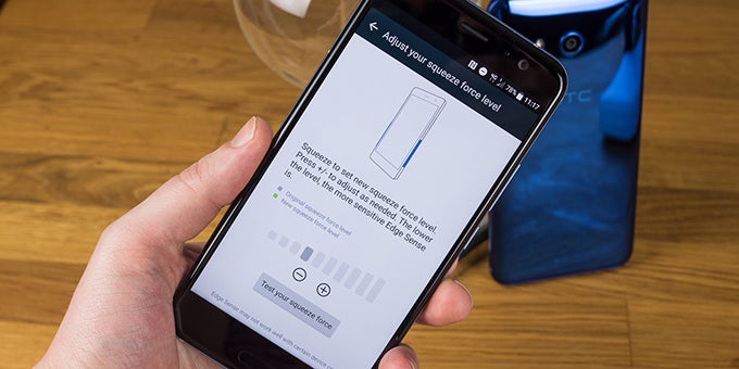 Beta app update brings customizable per-app actions to HTC U11&#039;s squeezable Edge Sense