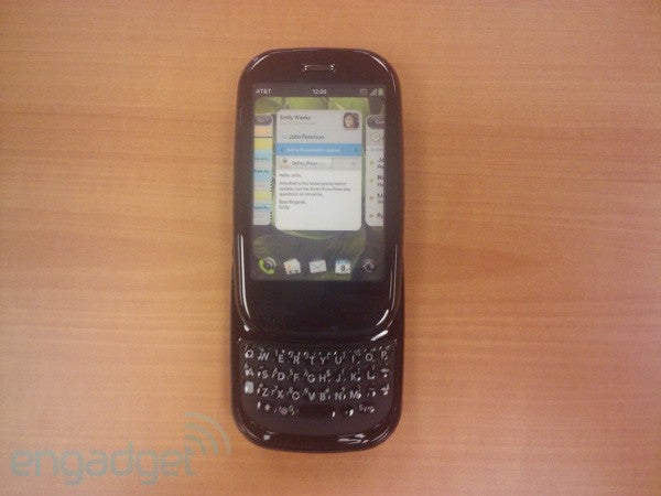 AT&amp;T stores begin to see dummies for the Palm Pre Plus &amp; Pantech Breeze 2?