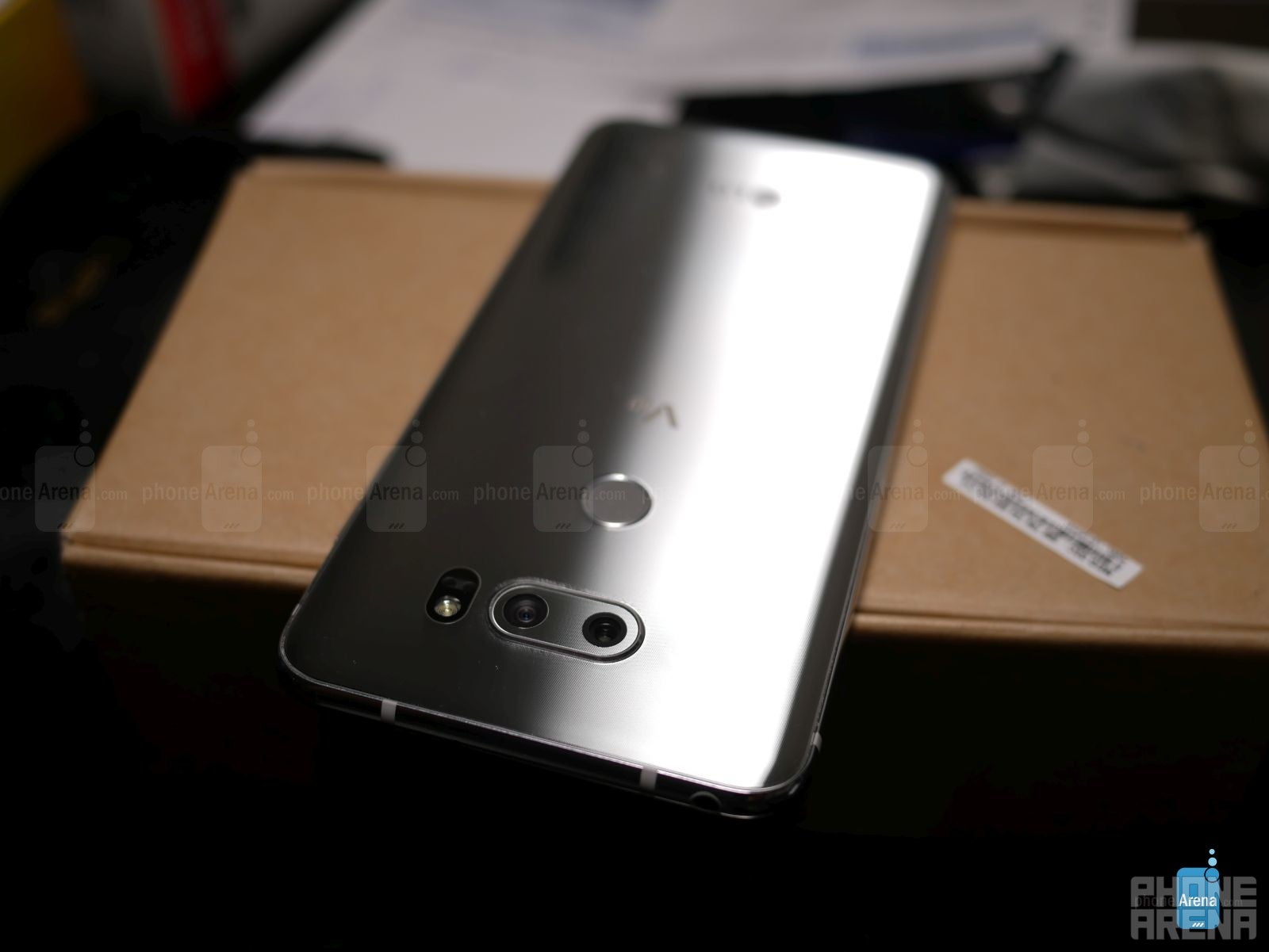 How to achieve that cinema style look with the LG V30