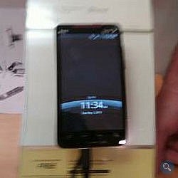 HTC EVO 4G aimlessly sitting around at a Sprint store already?
