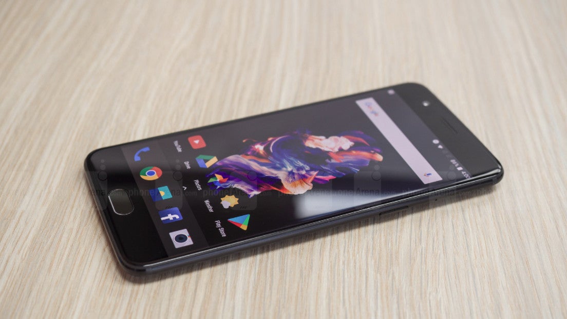 OnePlus 5 receiving OxygenOS 4.5.11 update, fixes YouTube video lag and 4G+ issues