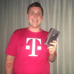 Man gets T-Mobile tattoo, receives a free iPhone 8