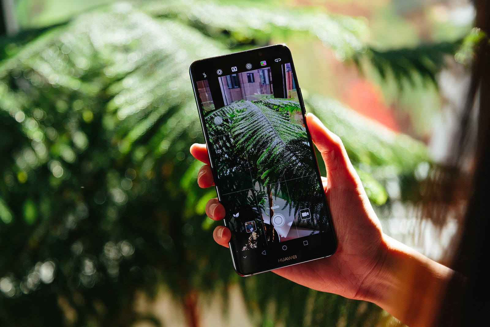Huawei unveils the Mate 10 and Mate 10 Pro: putting the "smart" back in "smartphone"