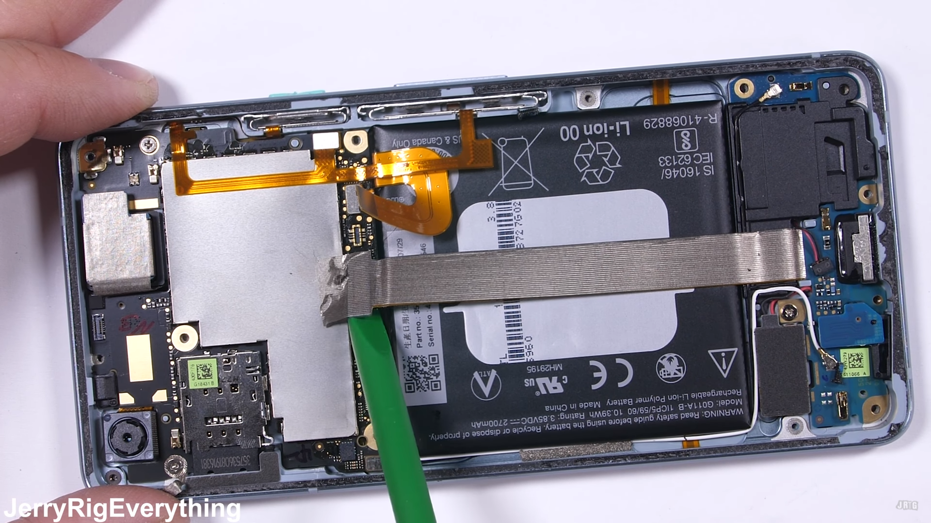 What's inside the Pixel 2? Watch the phone get disassembled on video