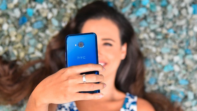 HTC U11 life is official, will try to squeeze into your mid-range budget