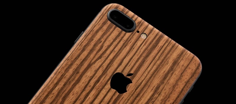 2017 Holiday season gift guide: Affordable and premium accessories