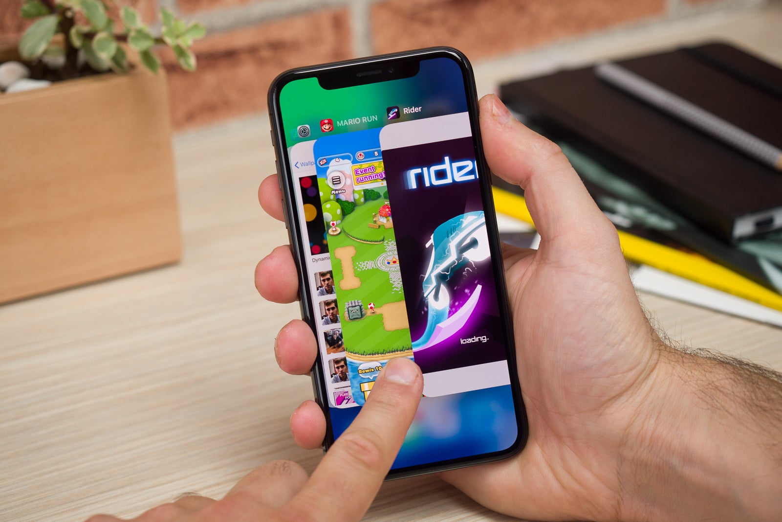iPhone X shipping estimates improve in the US, here's how long you'll have to wait if you order now