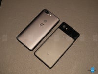 OnePlus-5T-vs-Google-Pixel-2-XL-first-look-3-of-14