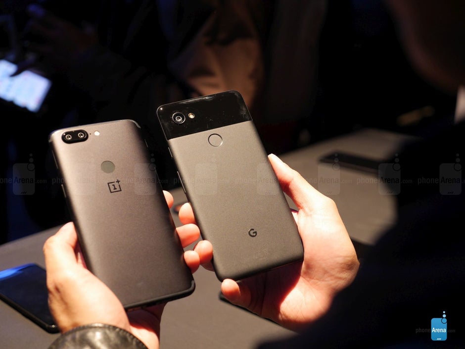 OnePlus 5T vs Google Pixel 2 XL: first look