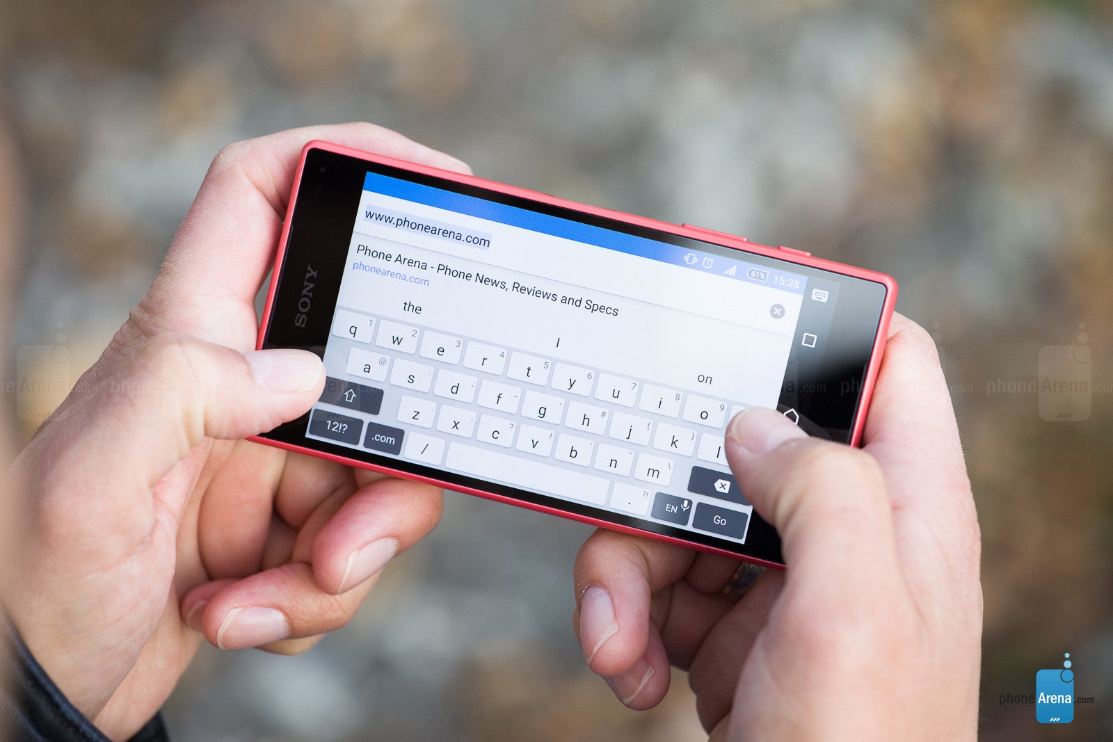 Weird new Compact Xperia pops up on benchmark site: is Sony pulling a OnePlus X?