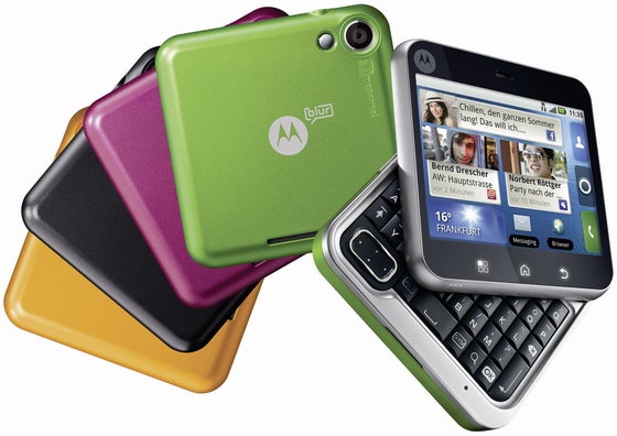 Motorola FlipOut is headed to Germany first &amp; sports a no-contract price of €349