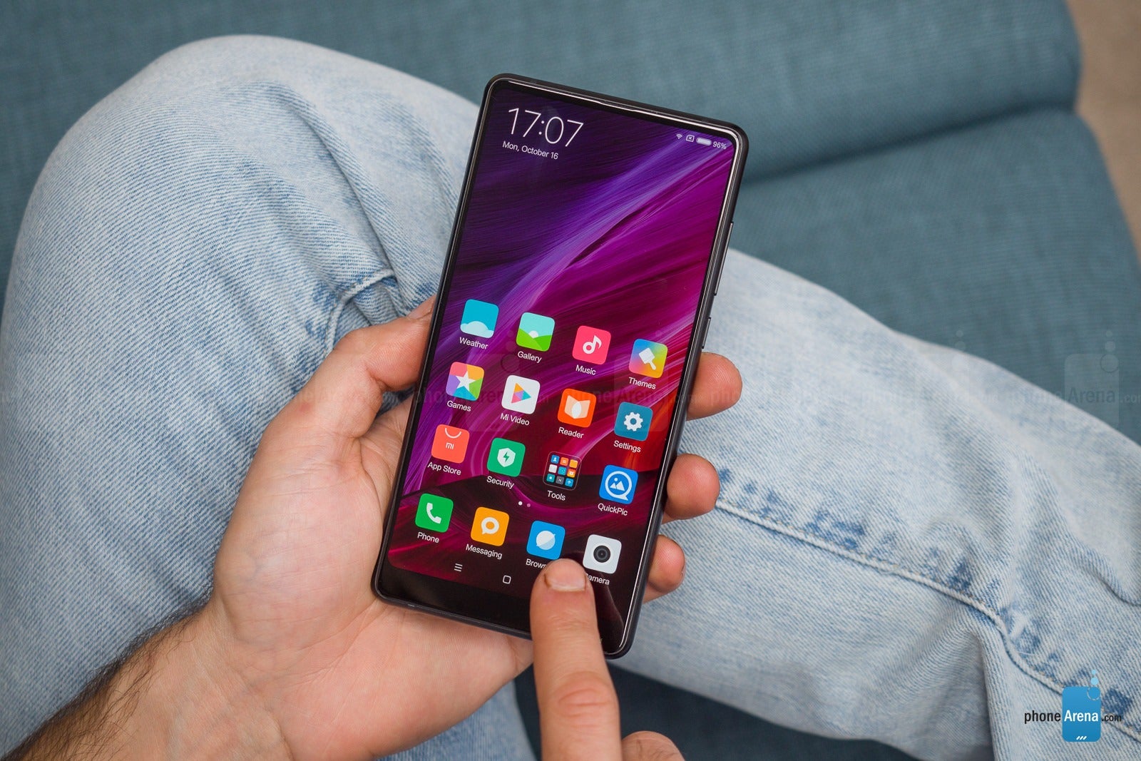 Xiaomi to add iPhone X-like &quot;full display gestures&quot; to Mi MIX and Redmi 5 series phones
