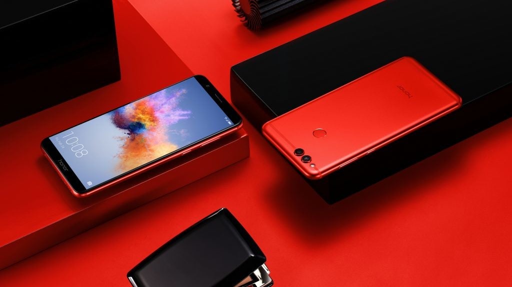 Limited edition Honor 7X Red coming to the US just in time for Valentine's Day