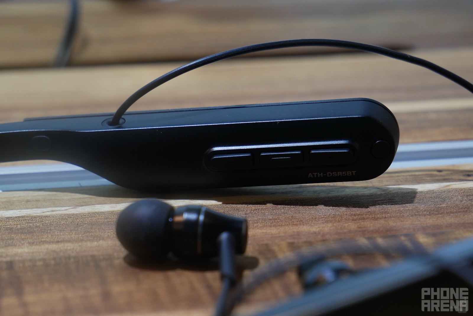 Audio-Technica ATH-DSR5BT wireless earphones hands-on