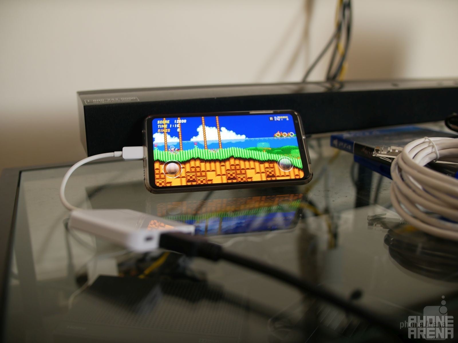 How to transform your smartphone into a versatile home console