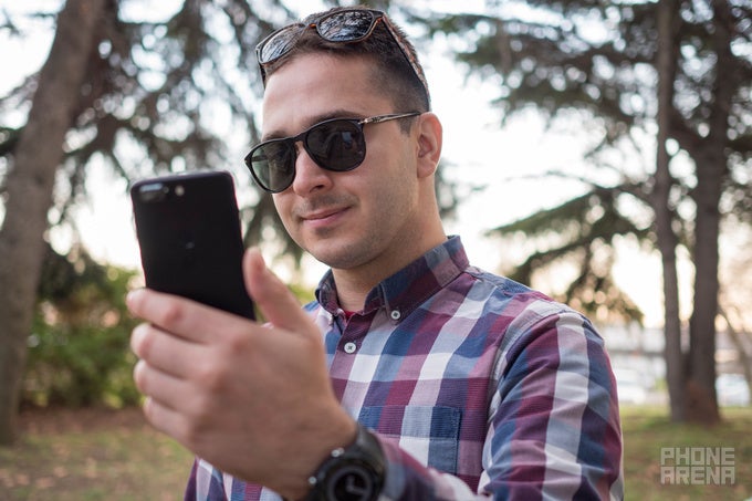 Face unlock: who does it best? iPhone X vs Samsung Galaxy Note 8, OnePlus 5T