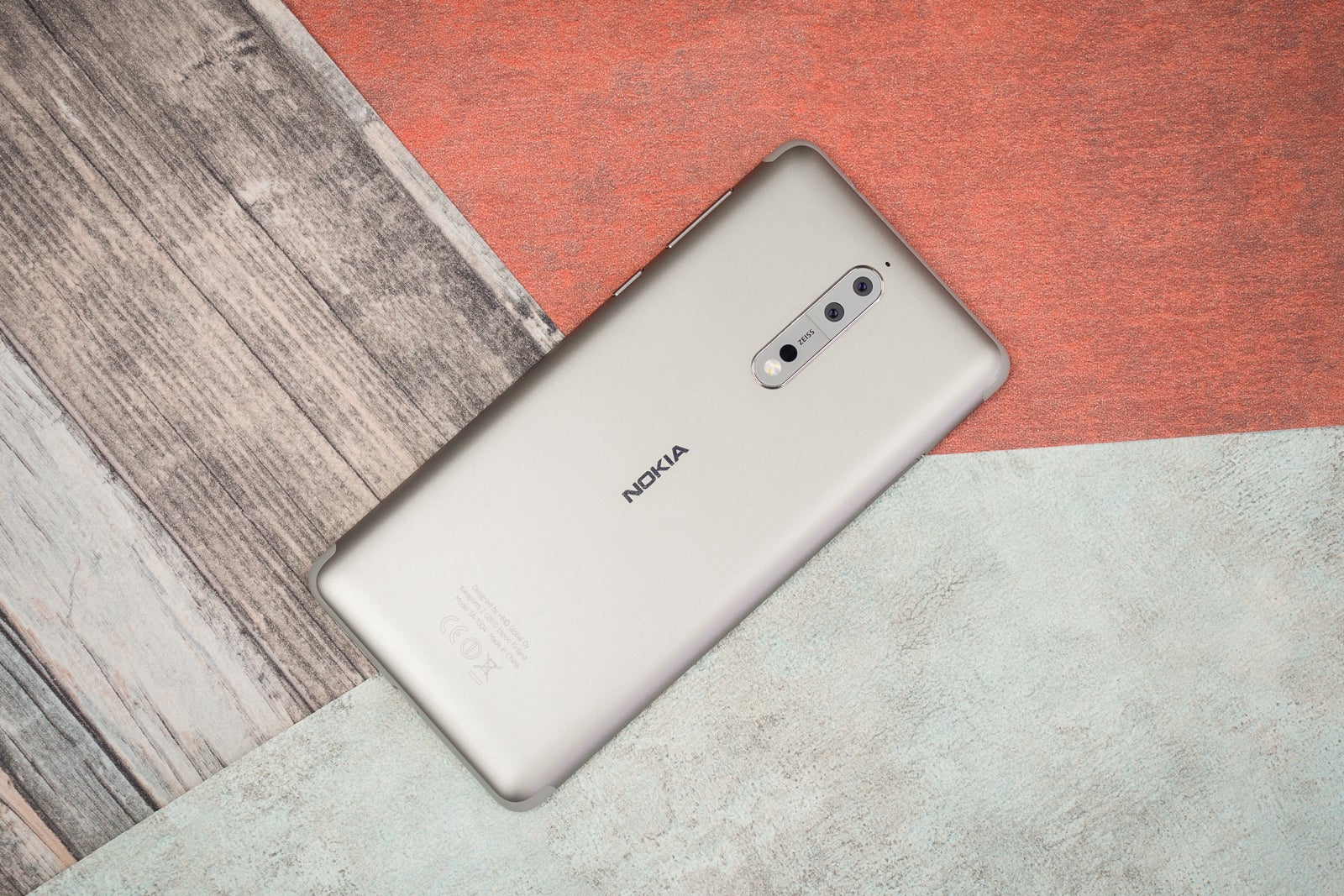 Nokia 8 and Nokia 3 get new update with security improvements